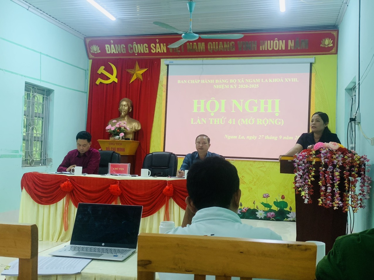 Hội nghị Ban Chấp hành Đảng bộ xã lần thứ 41 (mở rộng)